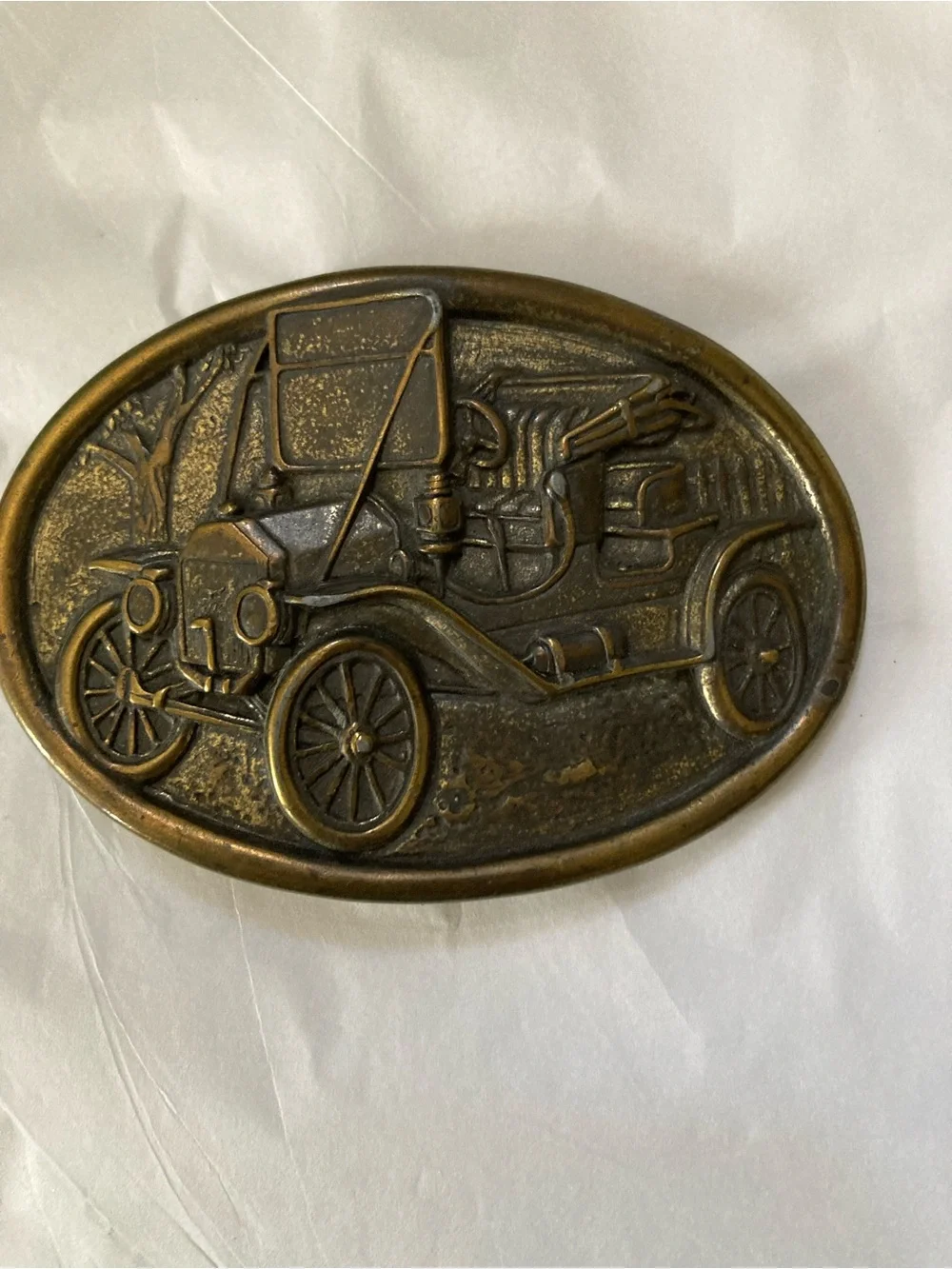 Avon Bronze-Tone Vintage Car Oval Belt Buckle